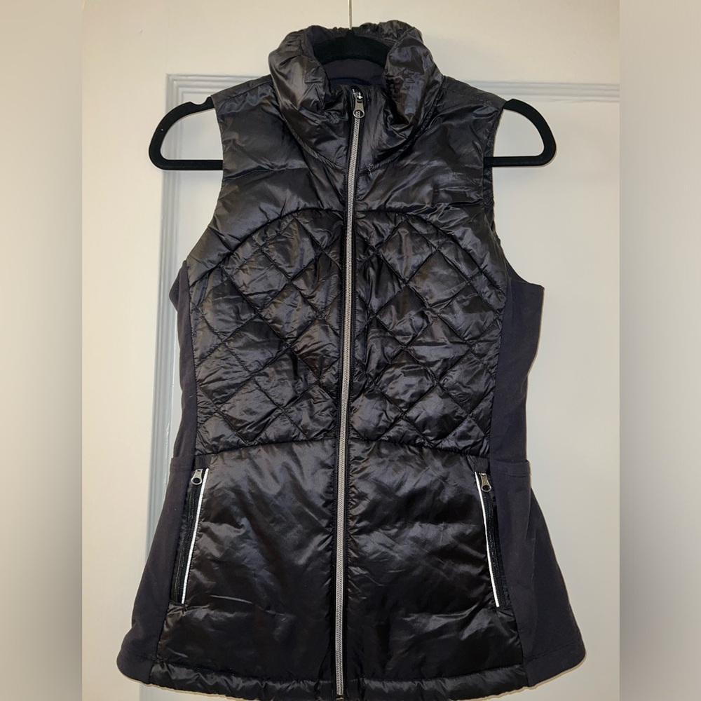Lululemon Black Vest